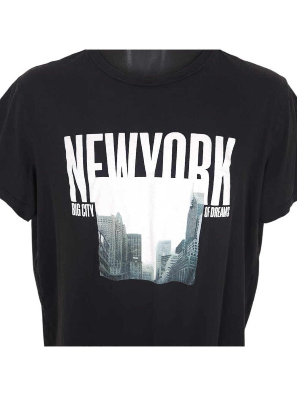 New York City T Shirt Womens Size Medium Black RELAXED Travel Destination Tee